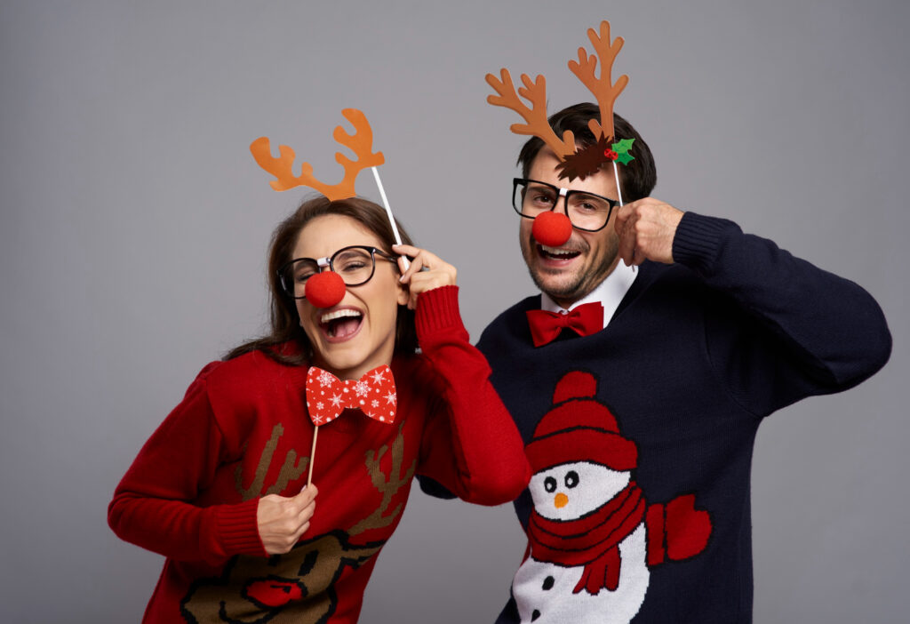 Holiday Party Ideas That Wow Your Guests - Themed Photo Booth Wonderland e1760442693986