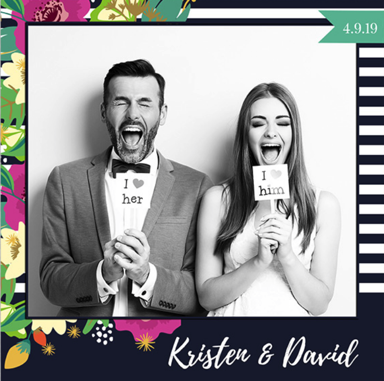 Trend alert!! We offer square photo booth pics!